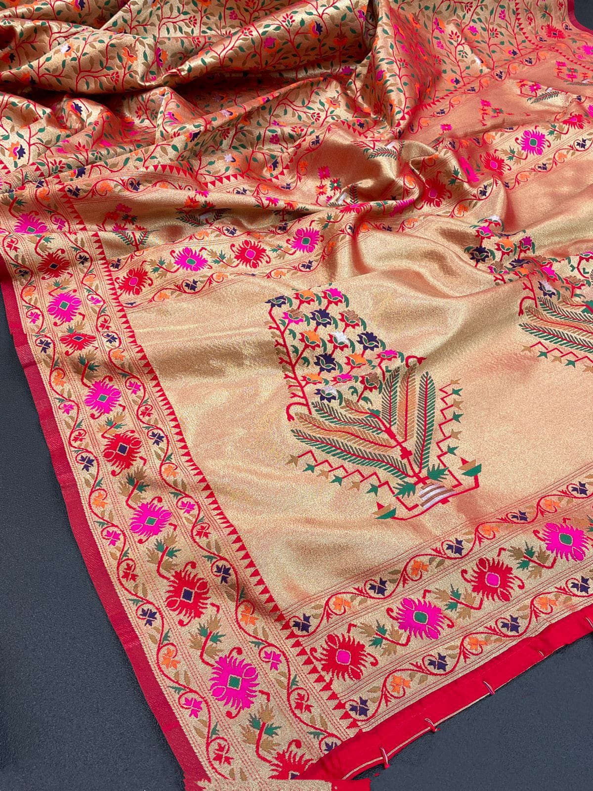 Red Soft Silk Handloom Saree With  Jari Work