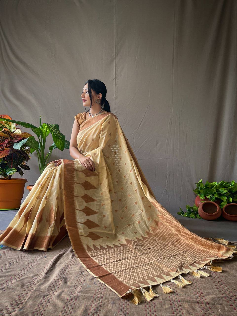 Lemon Cotton Slub Sarees With Copper Zari Temple Weaving Border