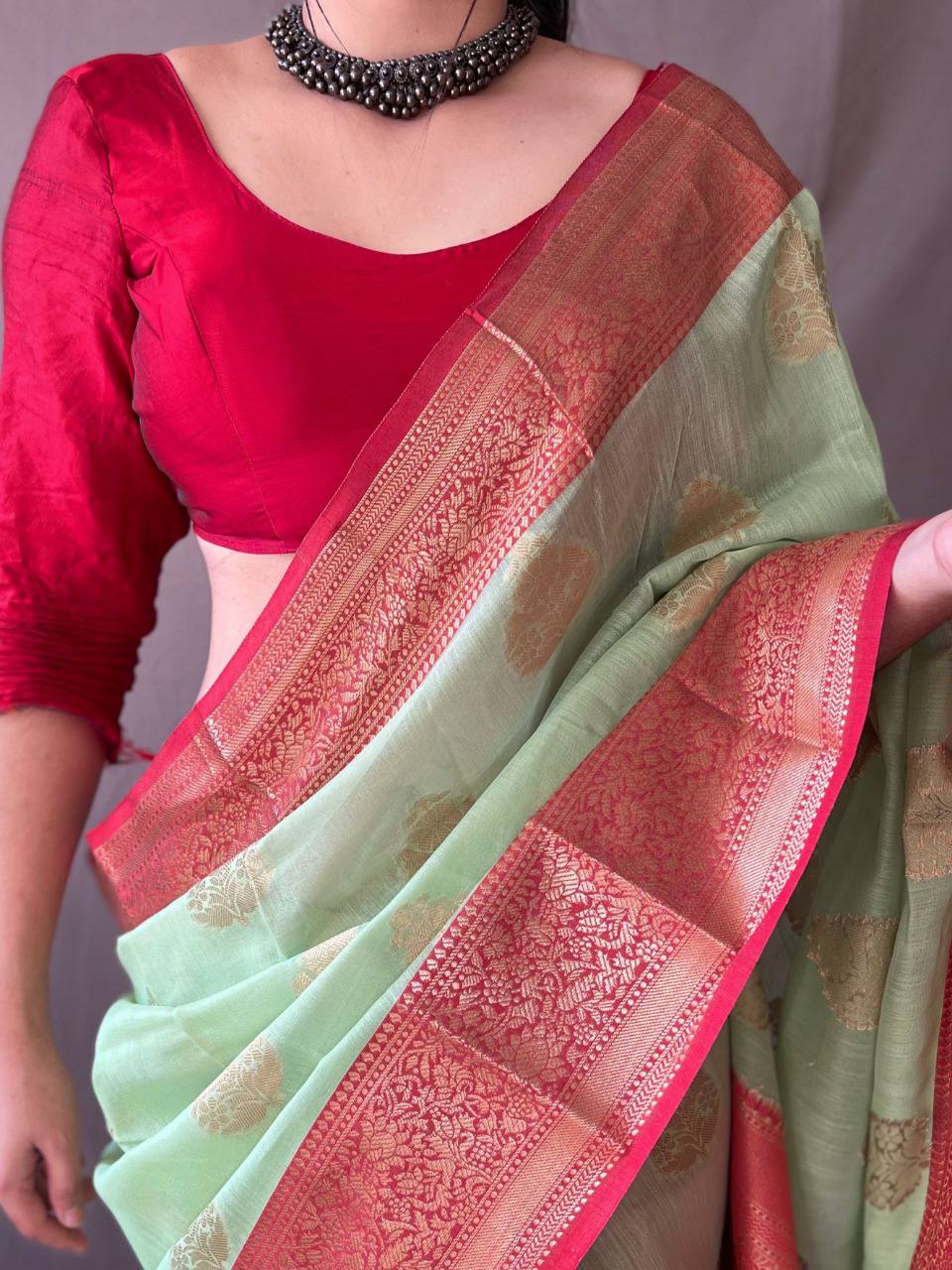 Green Linen Saree With Chap Border