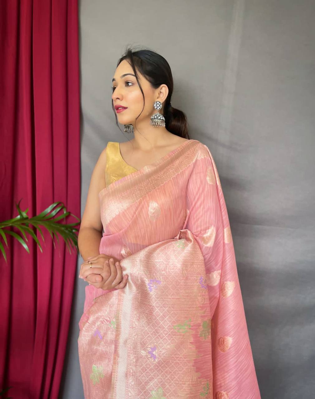 Pink Pure Linen Slub Silk Saree With Orignal Zari Weaving